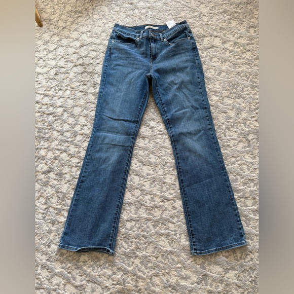 Levi's Denim - Levi's Women's Classic Boot Jeans in Dark Blue, 6